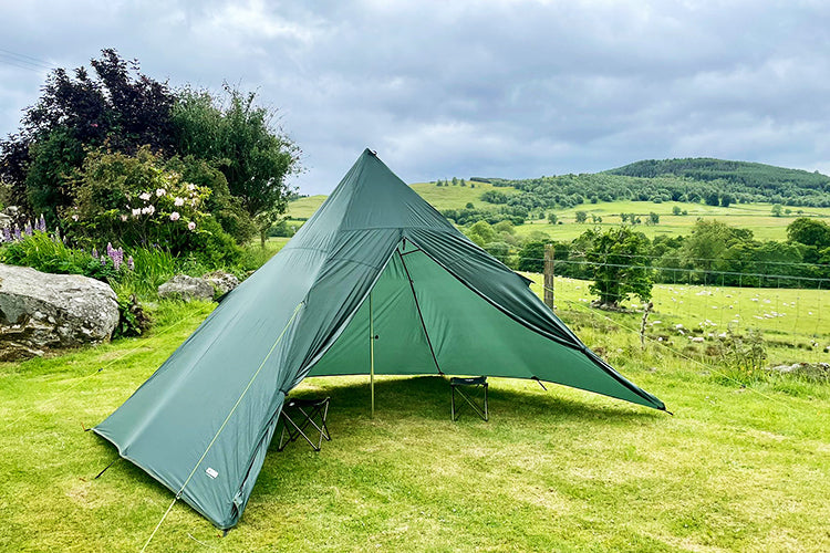 DD Hammocks SuperLight Pyramid Tent - Family Size