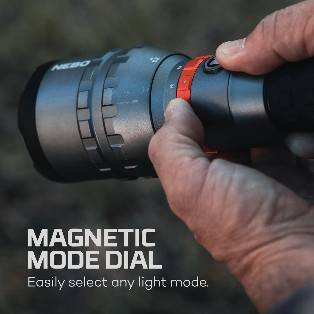 Nebo Davinci 12000 Lumen High-Powered Lumen Flashlight