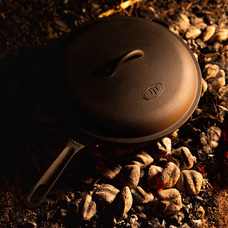 GSI Outdoors Guidecast 10 Inch Cast Iron Cook Set