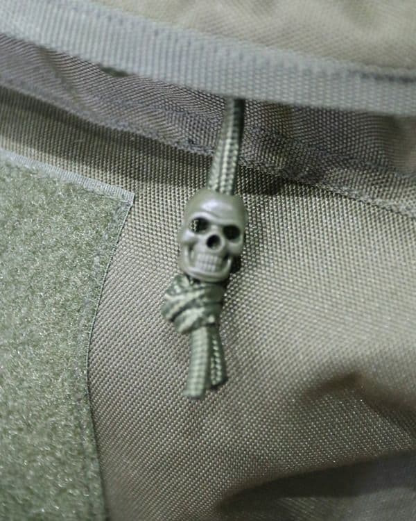 Kombat UK Skull Cord Stoppers Set - Olive