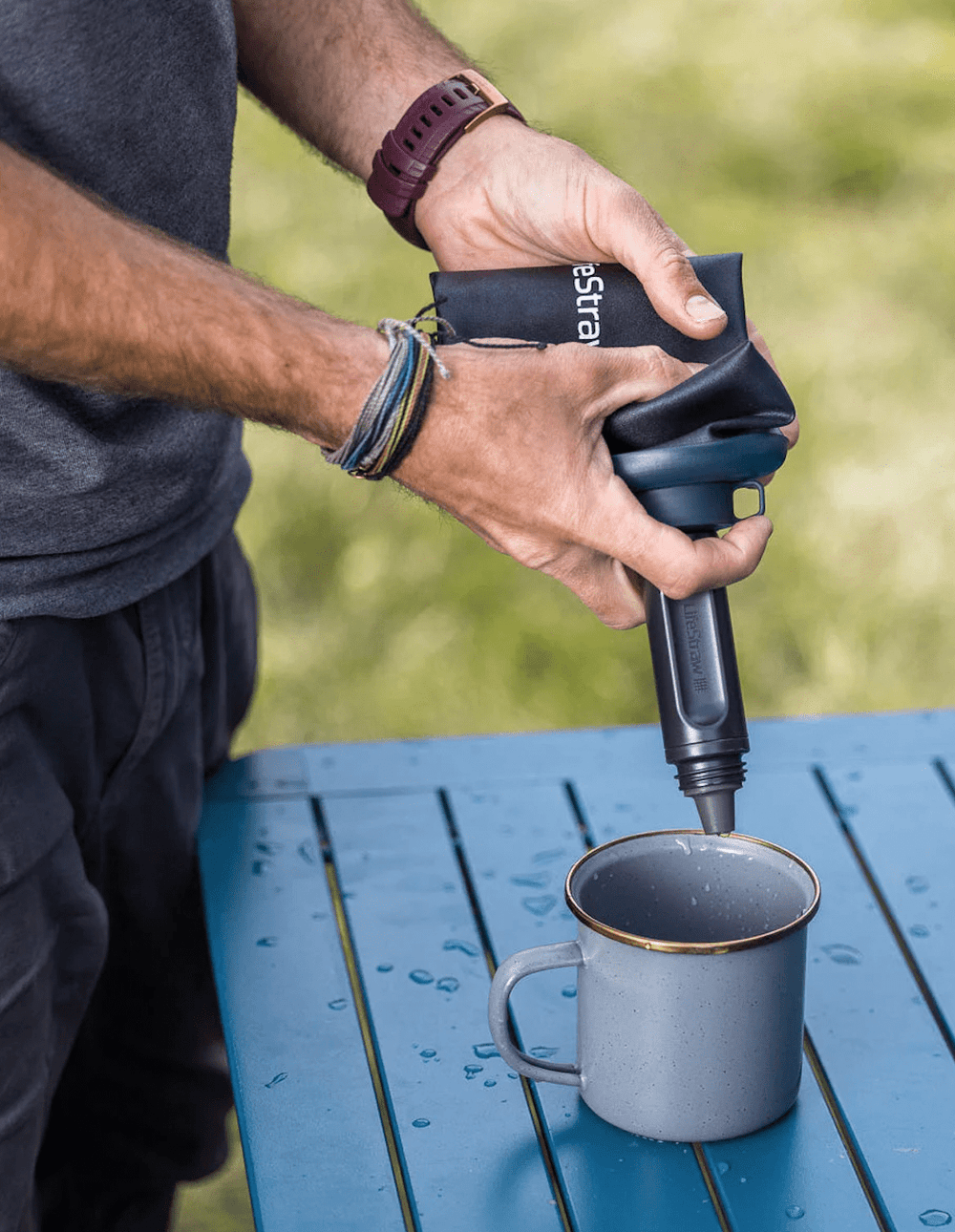 LifeStraw Peak Series Collapsible Squeeze 650ml Bottle With Filter - Dark Grey